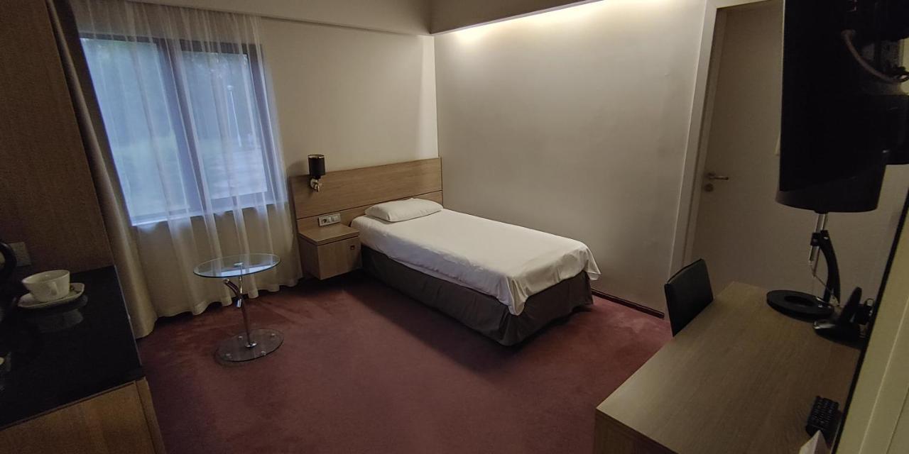 Hotel Hp Park Olsztyn  Extérieur photo