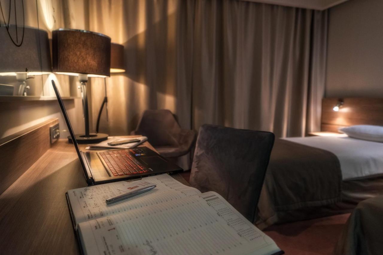 Hotel Hp Park Olsztyn  Extérieur photo